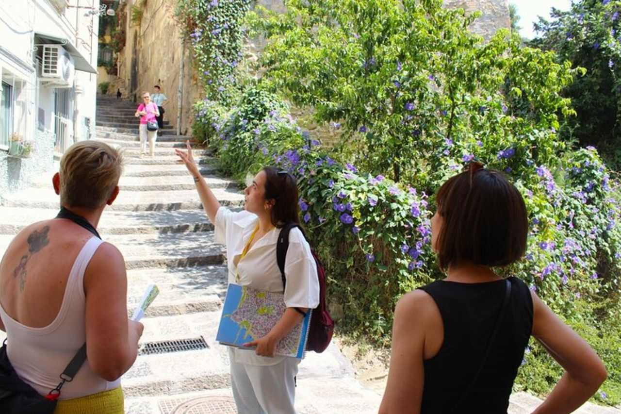 Tour panoramico a piedi di Napoli: dalle colline al centro — 5