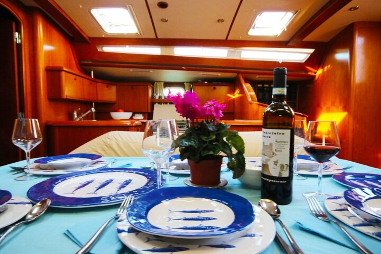 Arbatax: Tour in barca a vela di 1 giorno nel Golfo di Orosei — 9