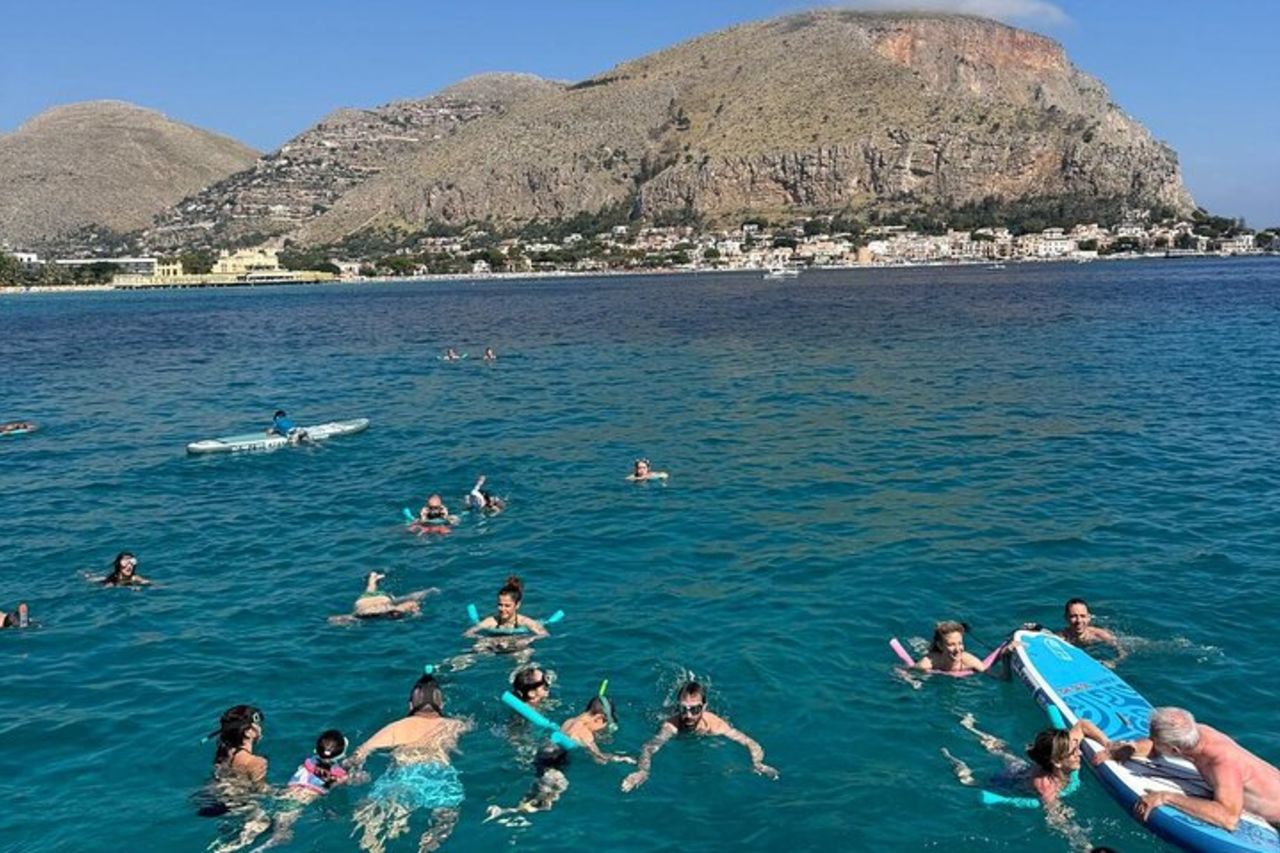 Escursione in Catamarano a Palermo Snorkeling Relax e Aperitivo — 5