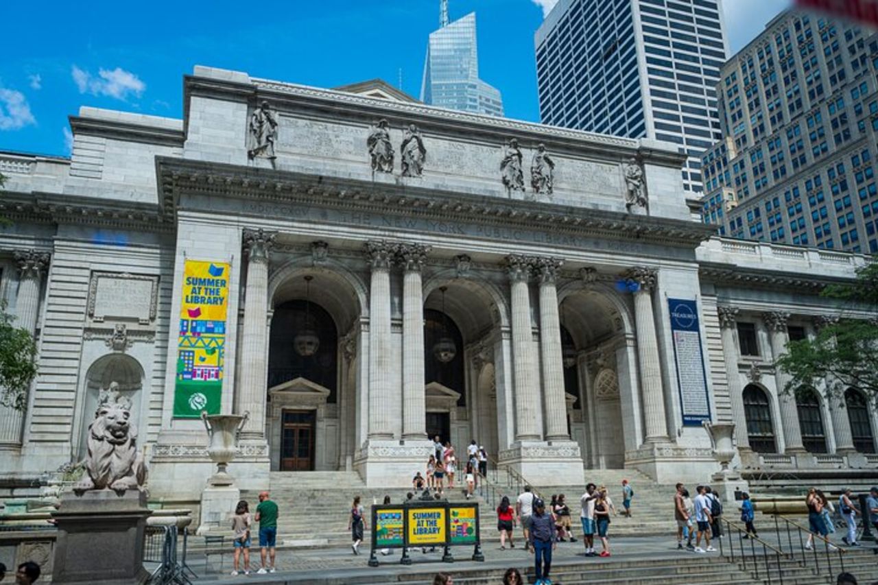 Tour di mezza giornata in autobus dei punti salienti di New York — 7