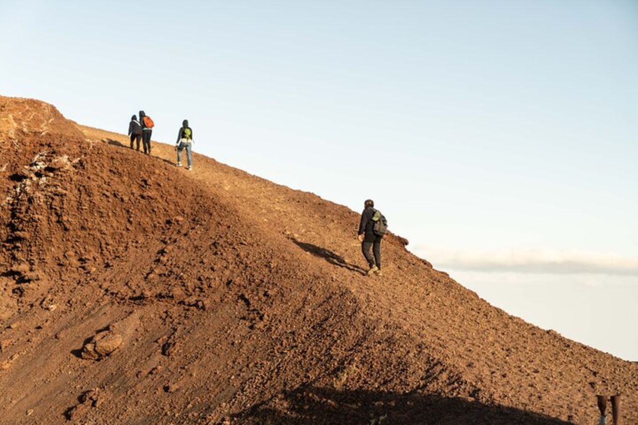 Etna Sunset Experience - Avventura mozzafiato da Catania — 7