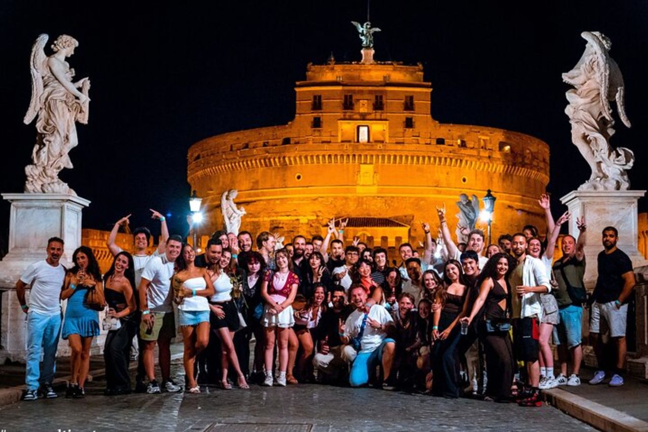 L'Ultimate Party di Roma, noto anche come il Pub Crawl di Piazza di Spagna — 2