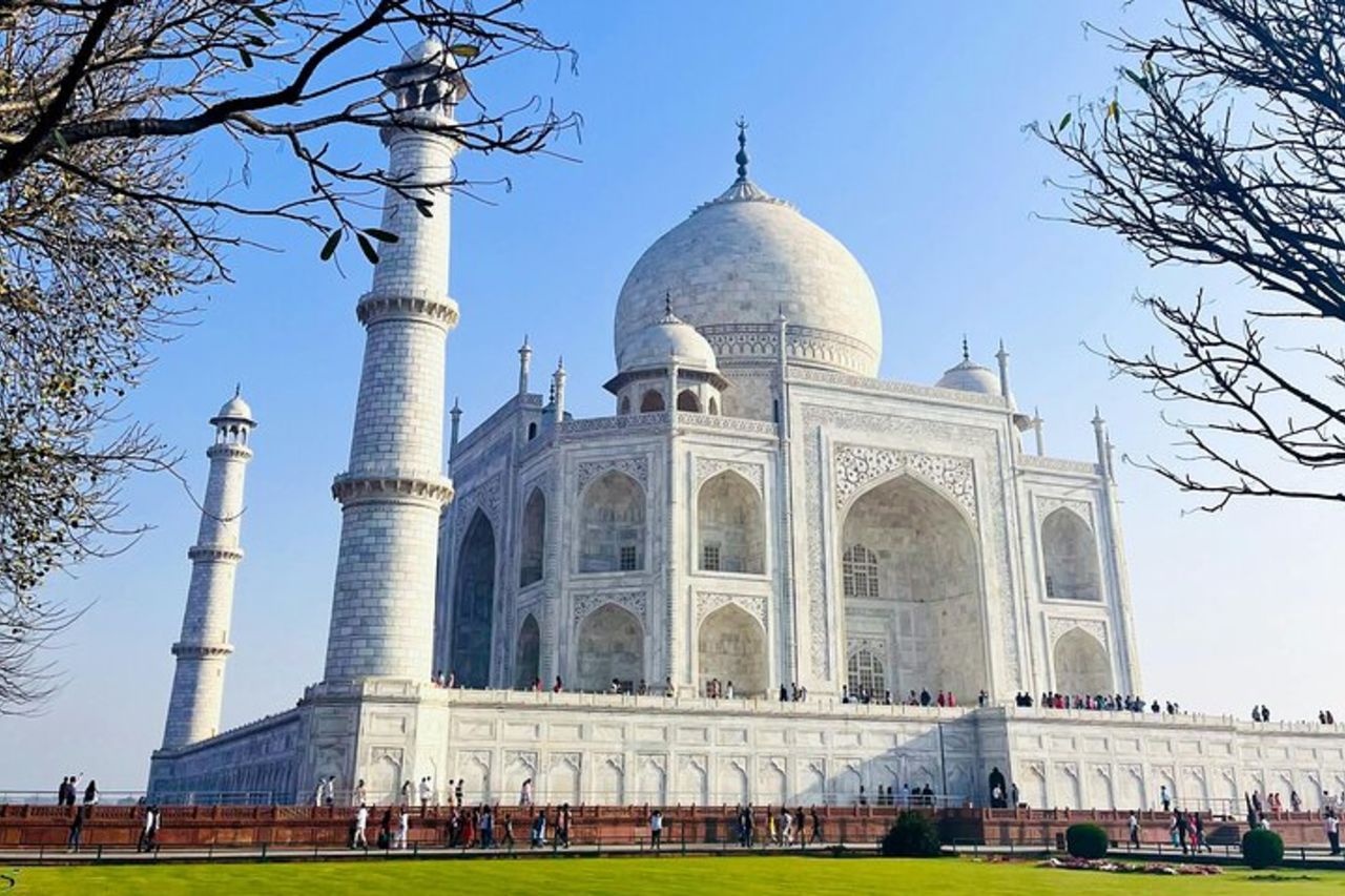 Tour di 3 giorni a Delhi, Agra, Jaipur da Pune con volo commerciale di sola andata