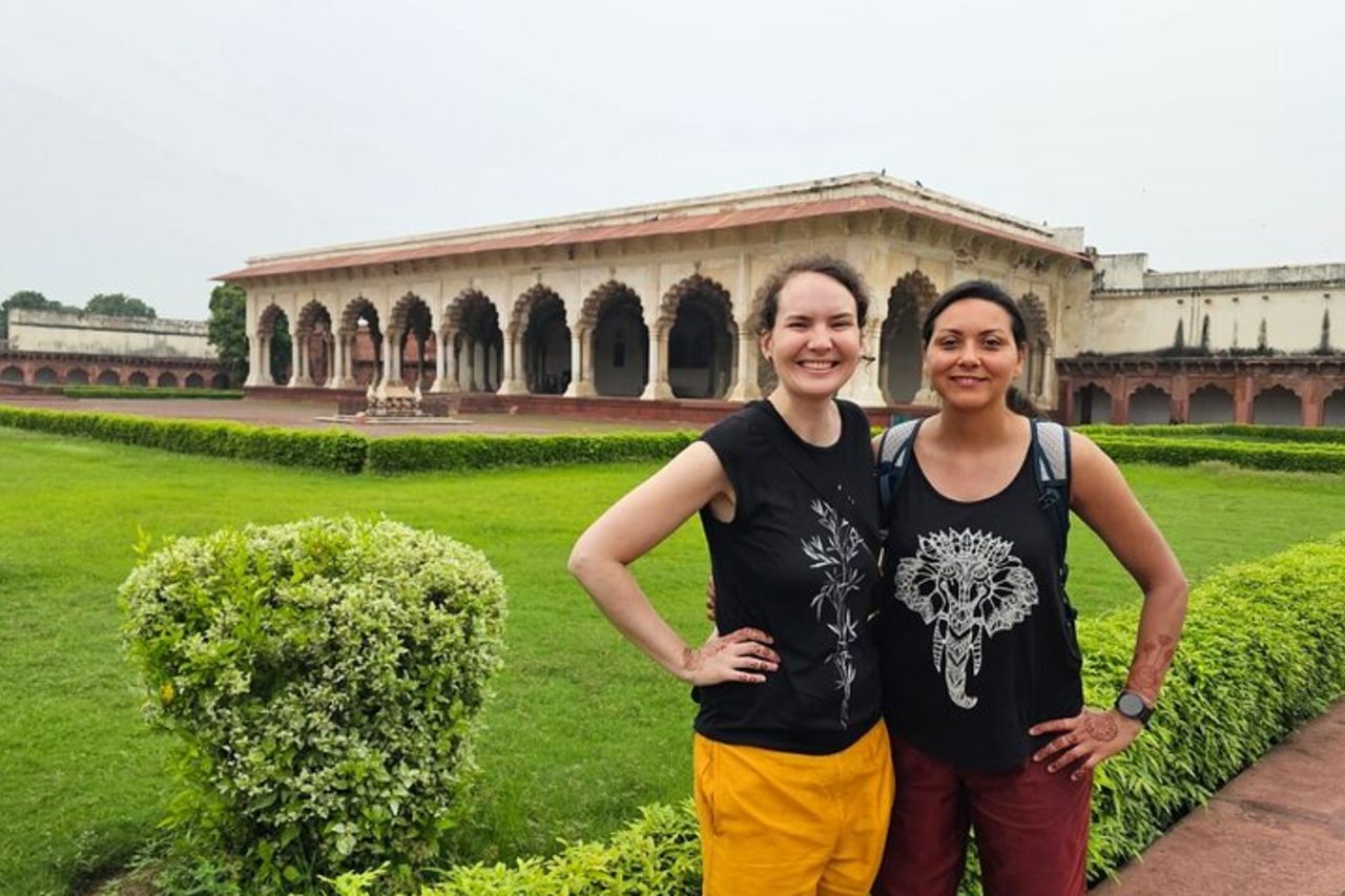 Agra: Tour privato salta fila del Taj Mahal e del Forte di Agra — 5