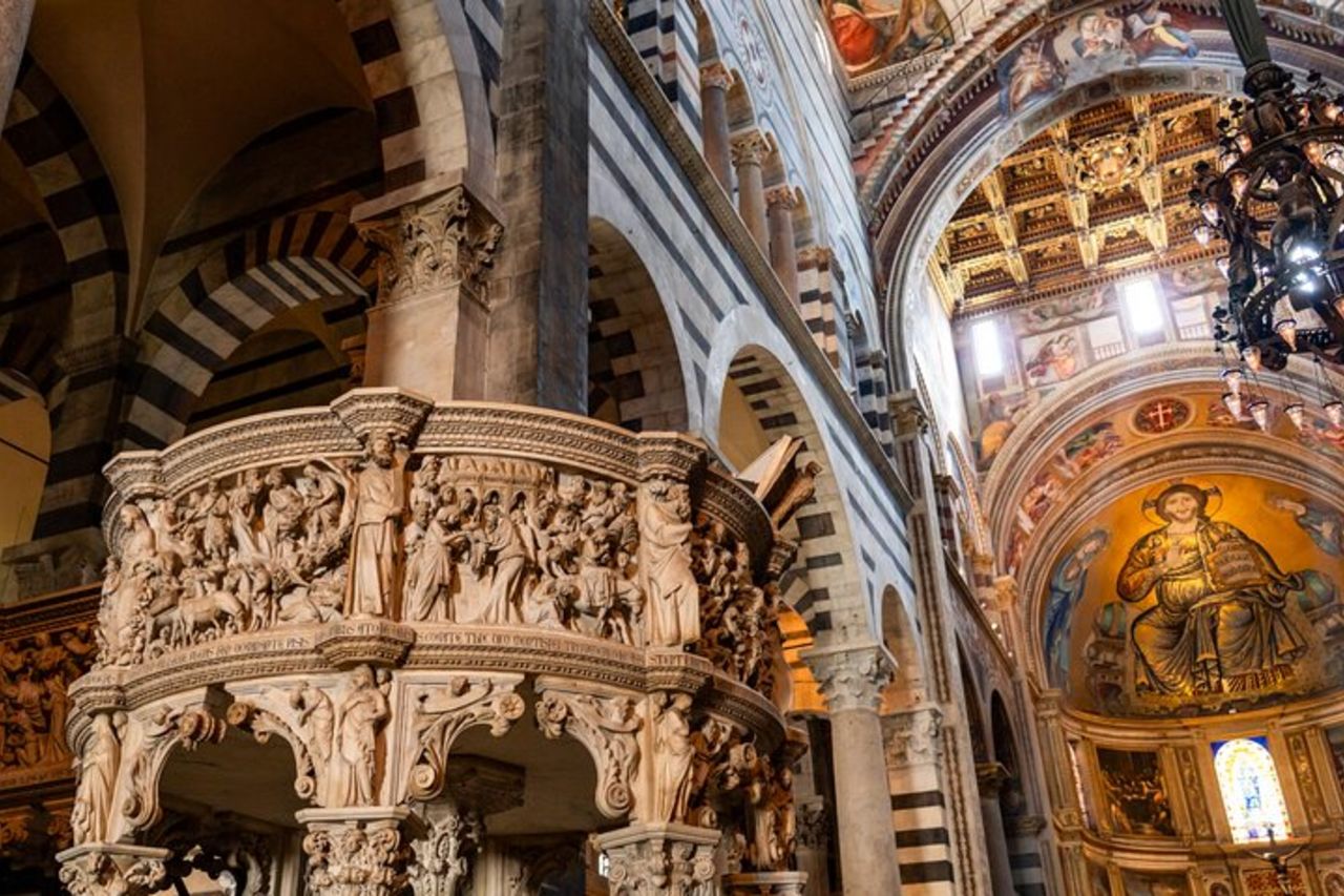 Tour guidato di Piazza dei Miracoli con biglietto per la Torre di Pisa (facoltativo) — 7