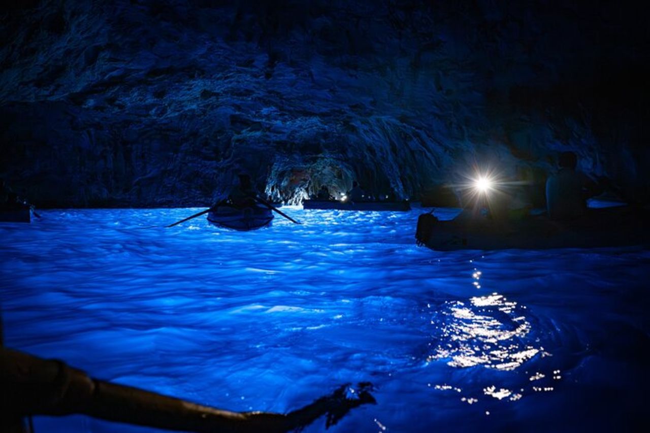 Capri & Grotta Azzurra: tour di un'intera giornata con esplorazione guidata dell'isola — 3