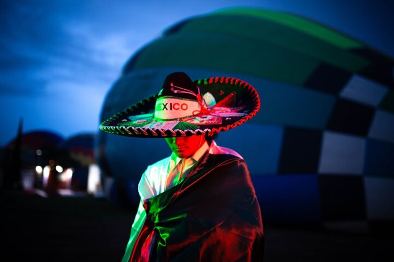 Volo in mongolfiera + prelievo a Città del Messico + colazione in una grotta + piramidi — 5