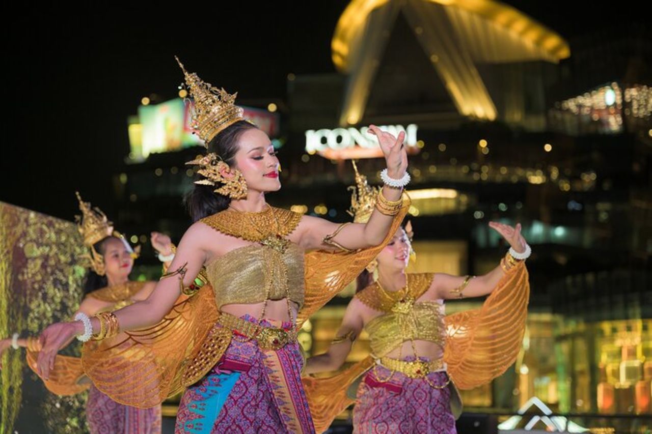 Bangkok Sawasdee Chaophraya Dinner Cruise dall'ICONSIAM — 6