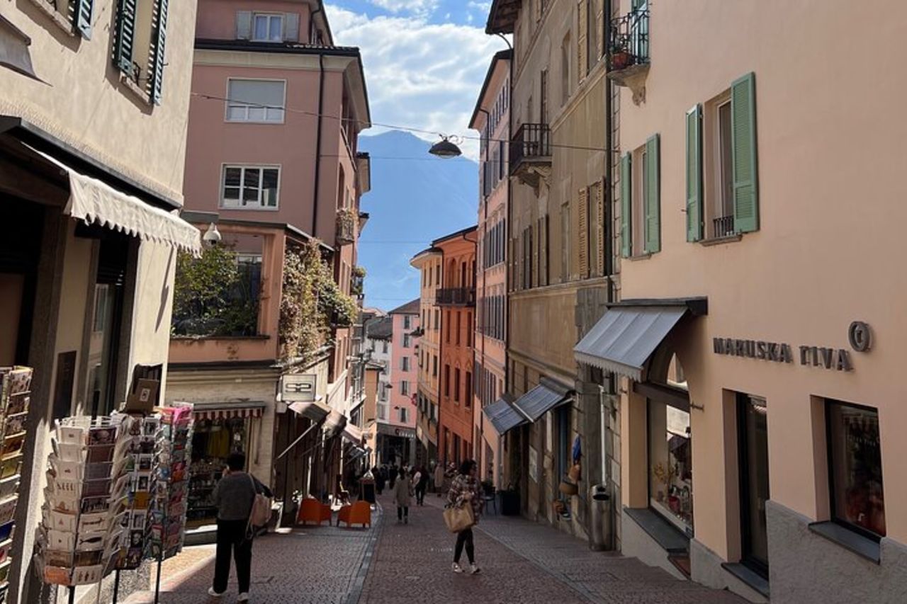 Tour privato di Lugano e Gandria con crociera sul lago — 6