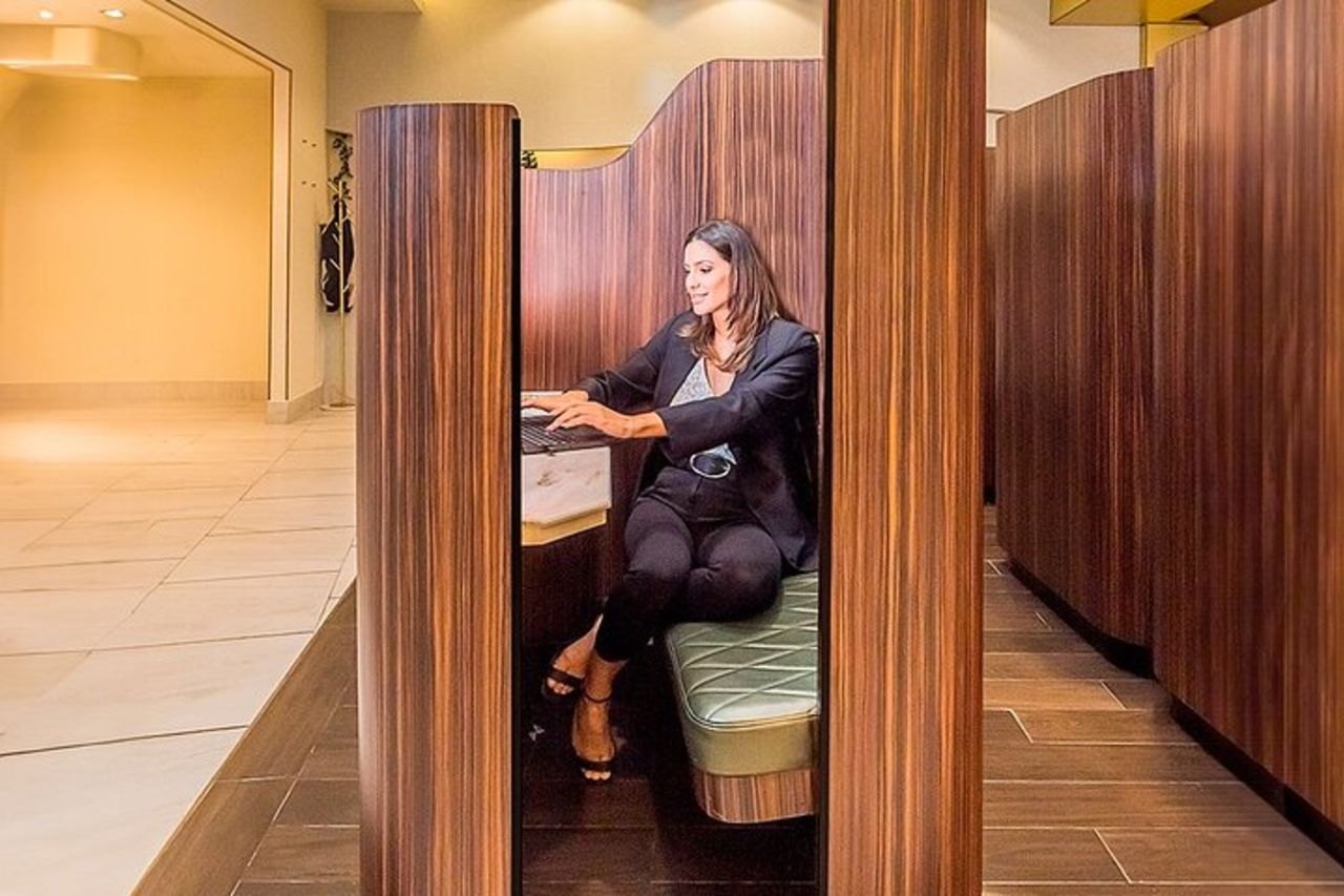 Mera VIP Lounge all'aeroporto internazionale di Cancun — 9