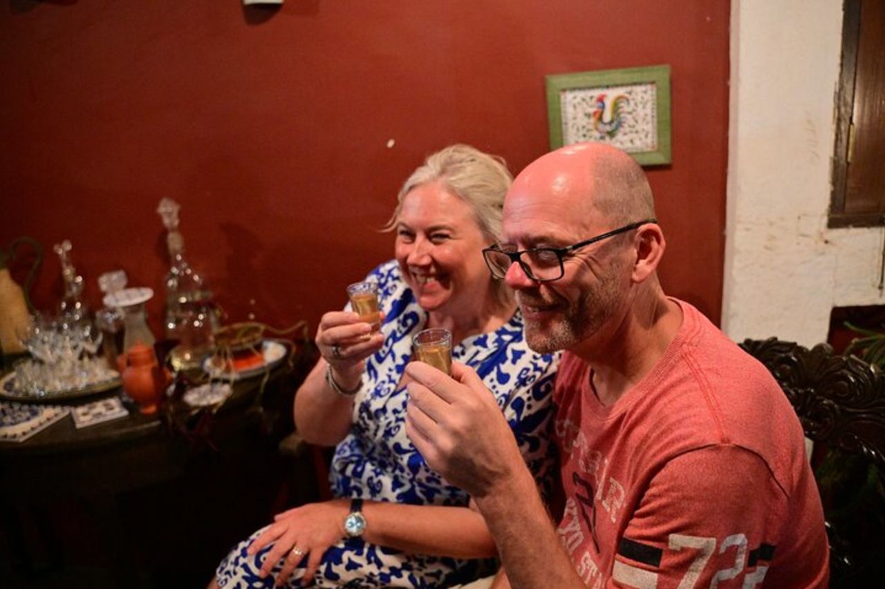 Esperienza di degustazione di vino alla casa indo-Portoghese di 150 anni — 2