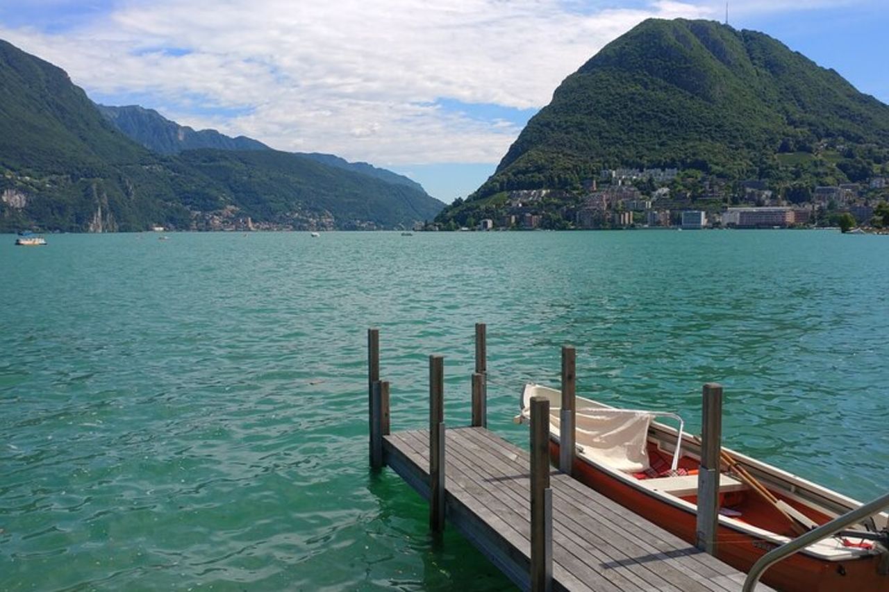 Tour privato a piedi di Lugano con una Guida locale