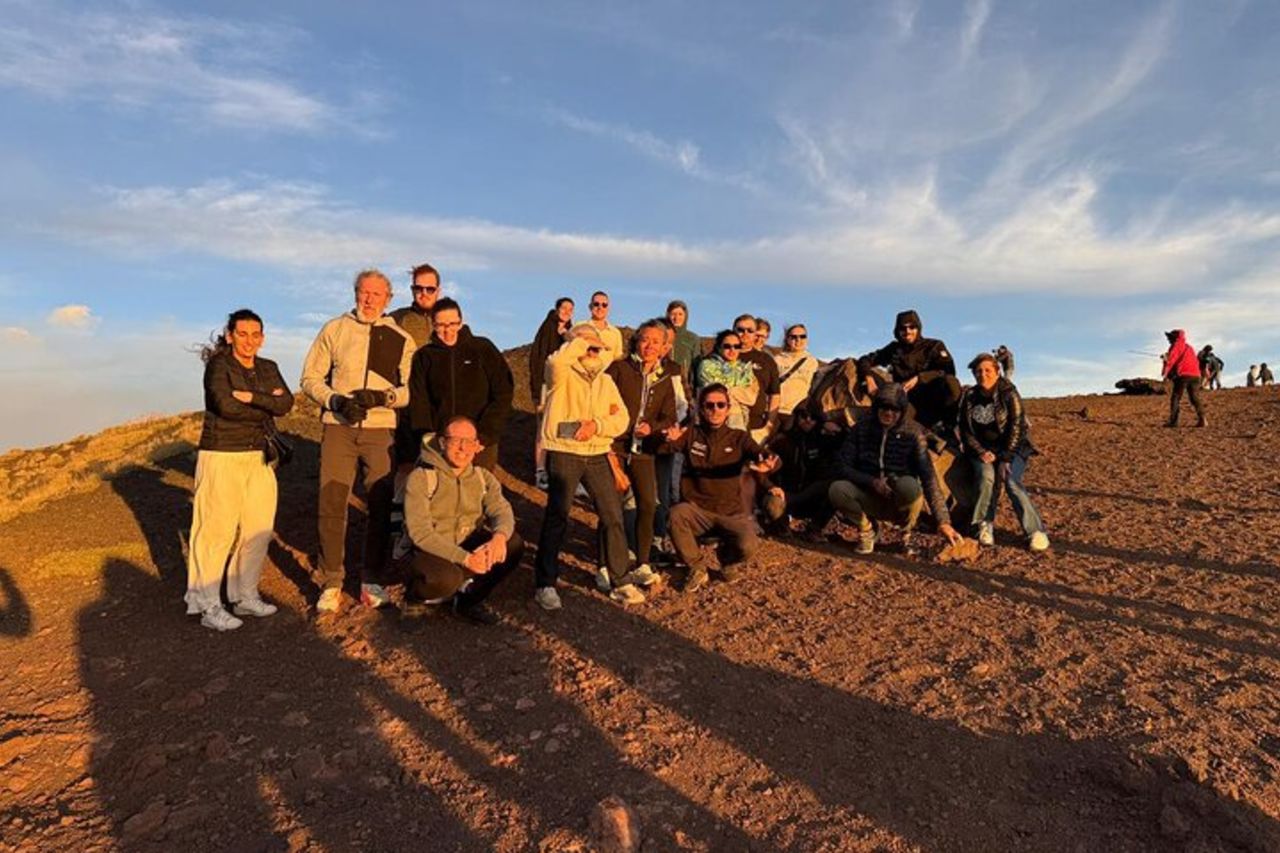 Catania : tour in jeep al tramonto dell'Etna e delle grotte di lava — 8