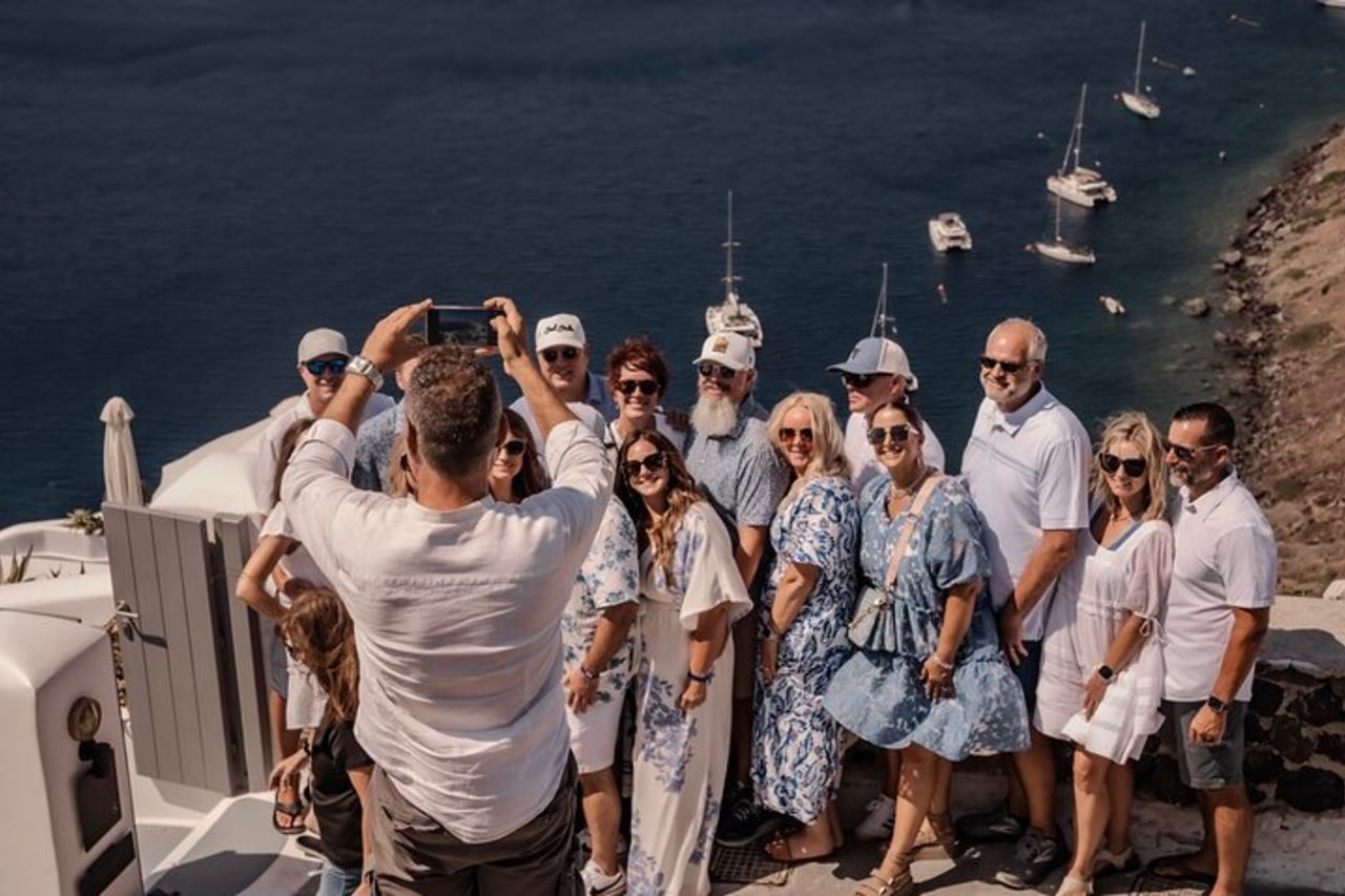 I villaggi iconici di Santorini: Oia, Imerovigli & Firostefani — 7