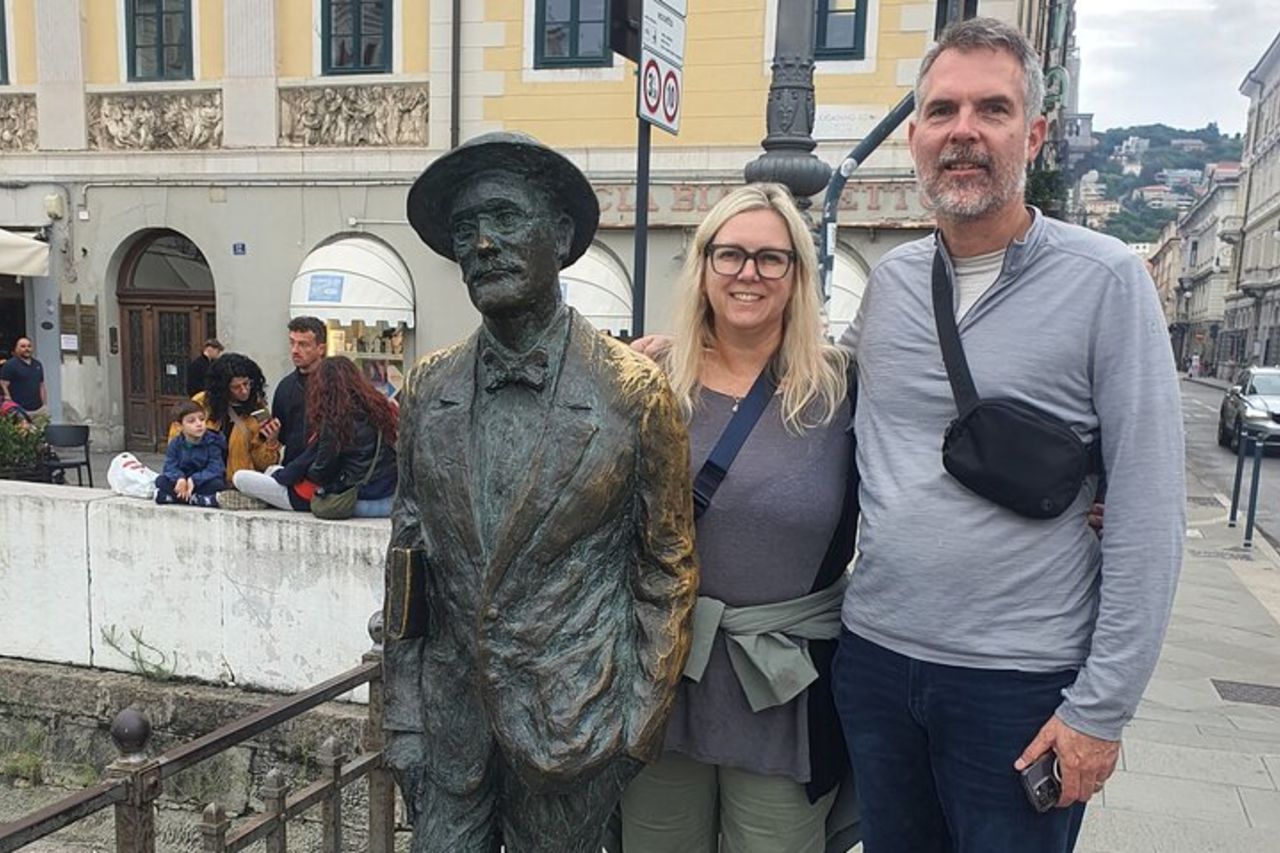 Tour privato a piedi di Trieste con un locale — 5