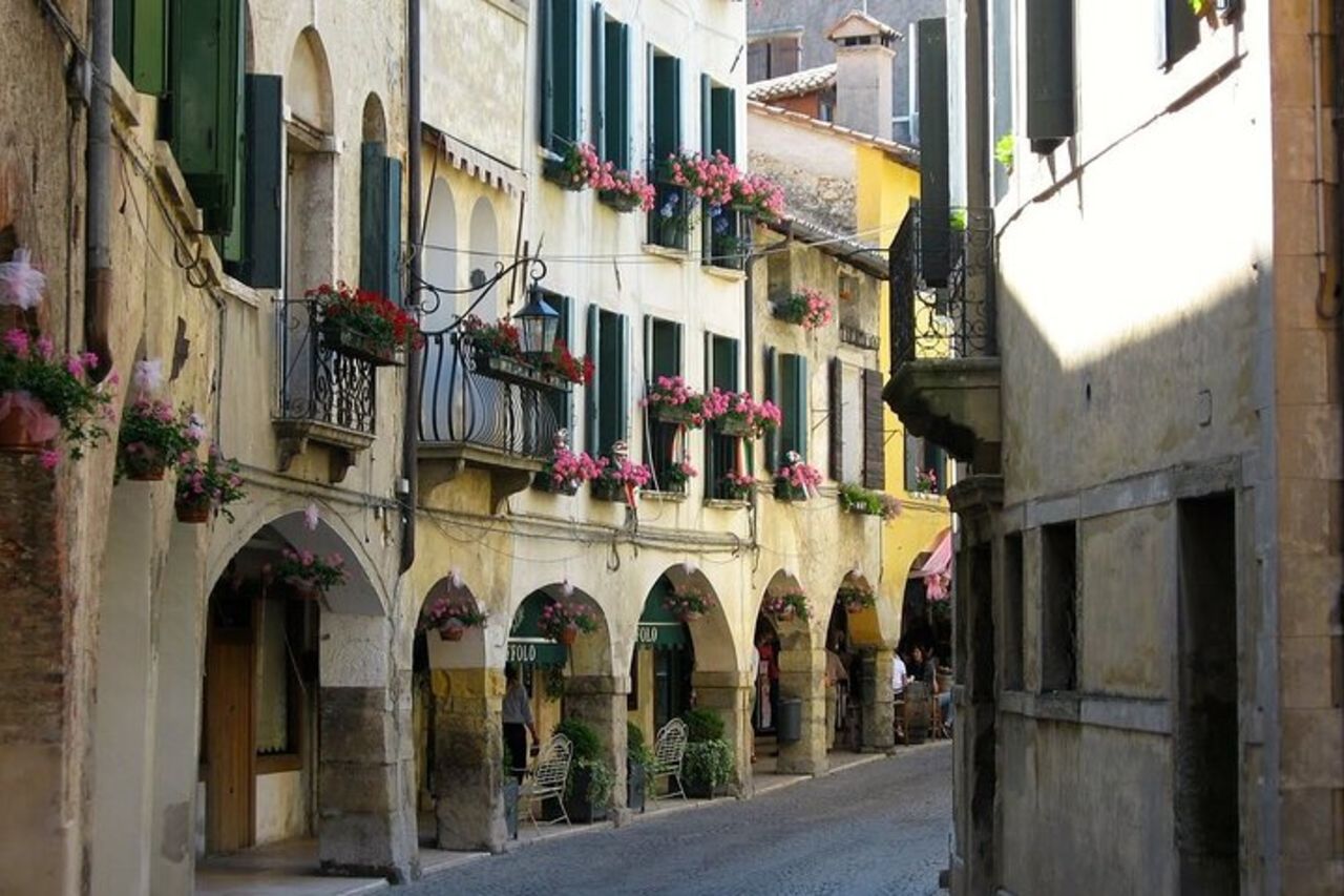 Prosecco Hills Day Trip Da Cortina verso Valdobbiadene e Asolo