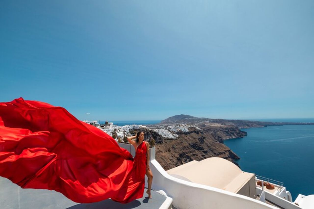 Esclusivo servizio fotografico di Santorini Flying Dress con pickup — 9