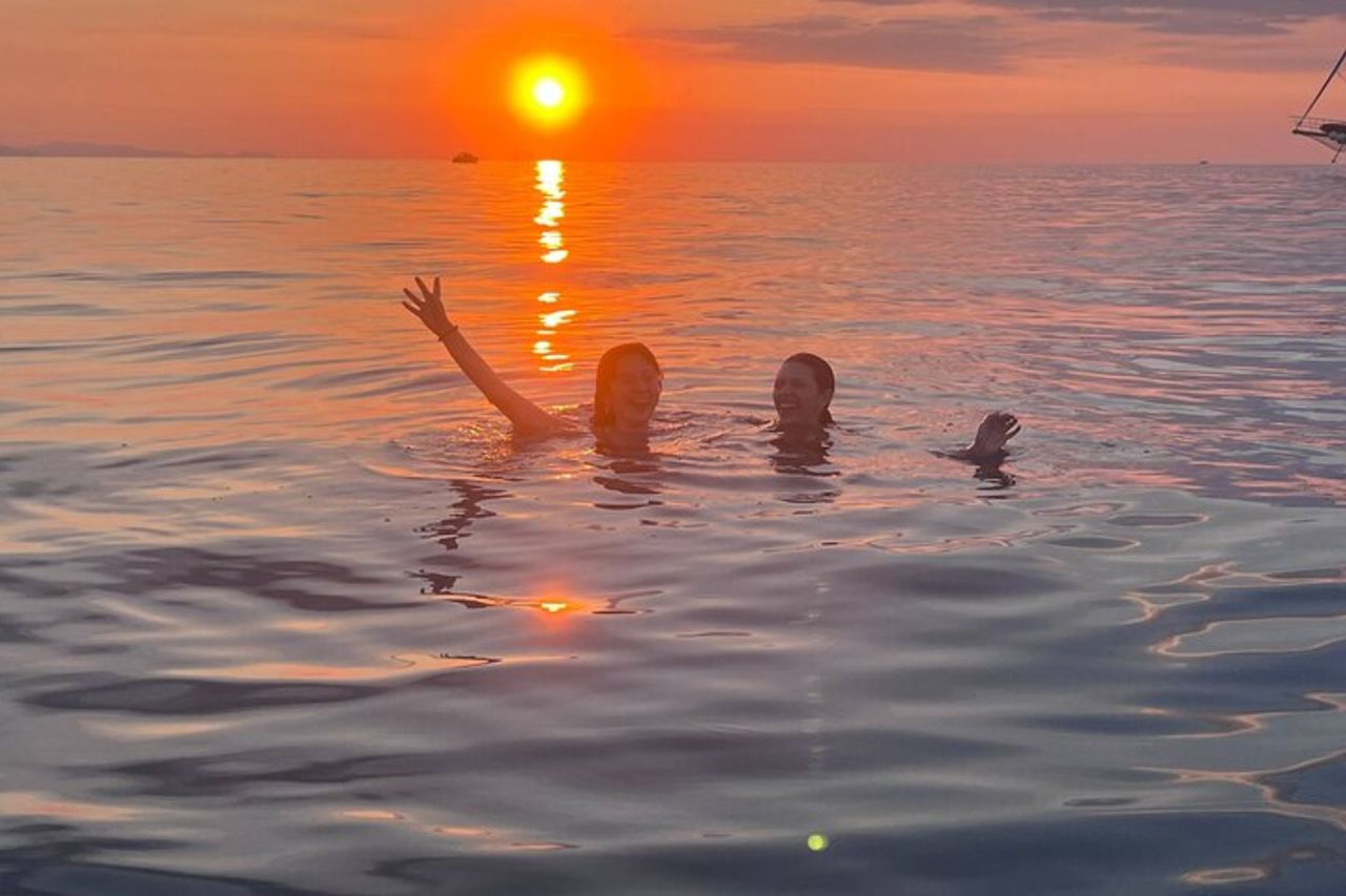 Cefalù: Escursione in barca con Aperitivo Snorkeling e Grotte — 9