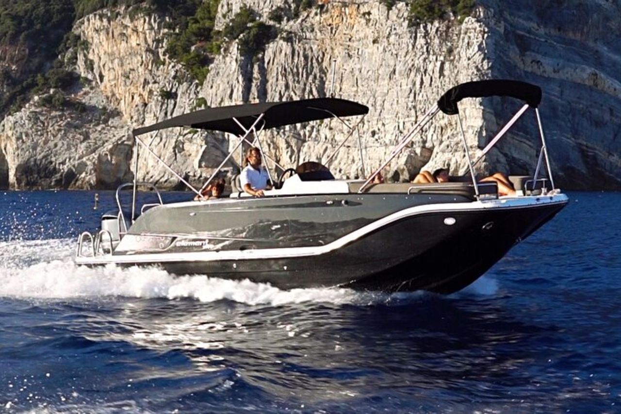 Tour in barca al tramonto di sola andata di 3 ore da Monterosso a La Spezia — 2