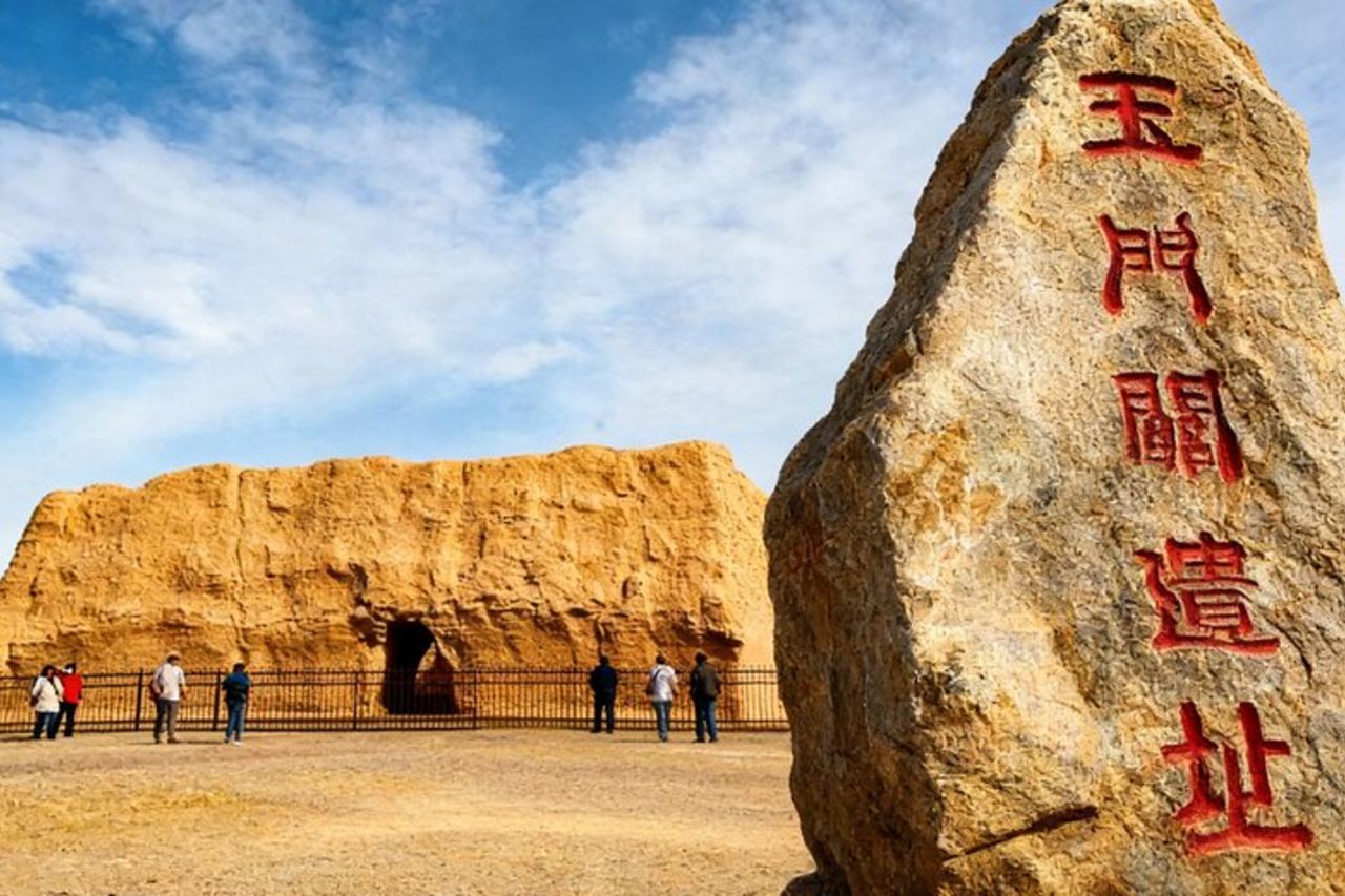 Tour privato di Dunhuang: Yumen Pass, Han Great Wall Ruins e Yadan Ghost City — 5