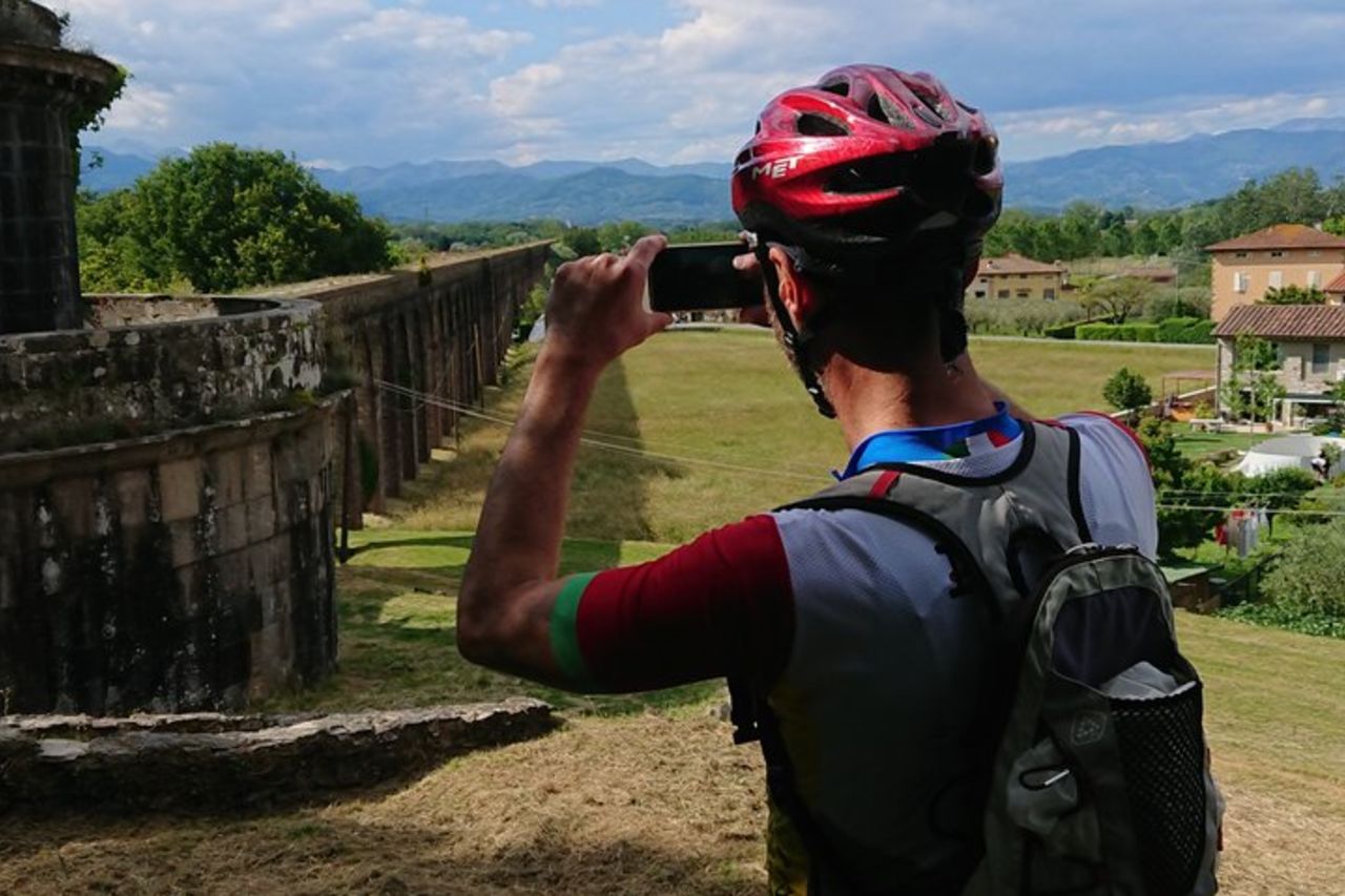 Tour in bici autoguidato da Pisa a Lucca lungo il sentiero Puccini — 2