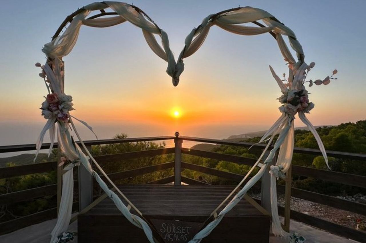 Tour al tramonto ad Agalas con la grotta di Damianos