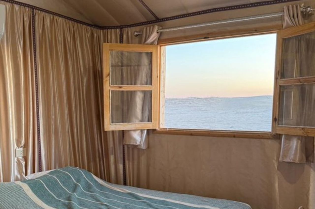 Autentica esperienza di accampamento nel deserto a Dunes Insolites — 8