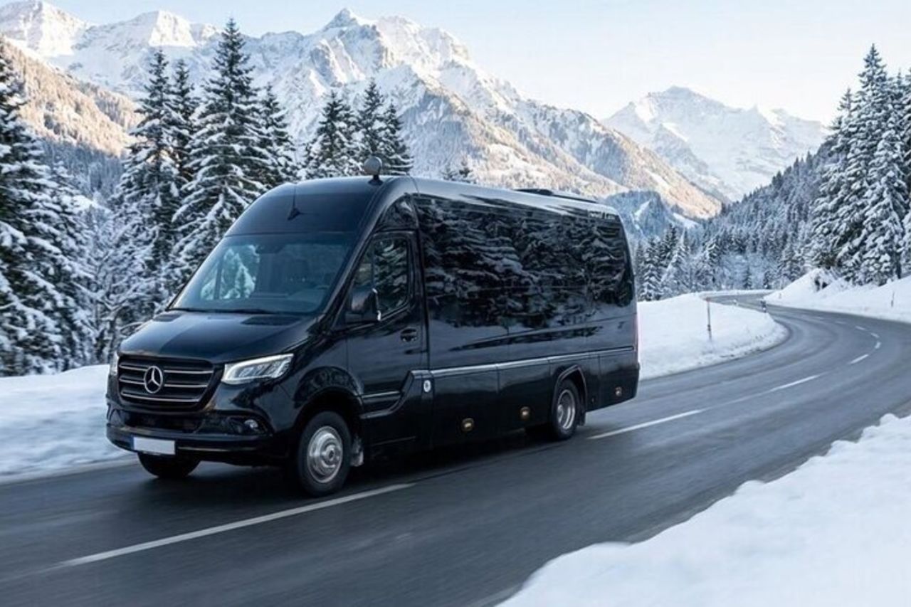 Cortina d'Ampezzo all'Aeroporto di Venezia (VCE) - Partenza Trasferimento Privato — 2