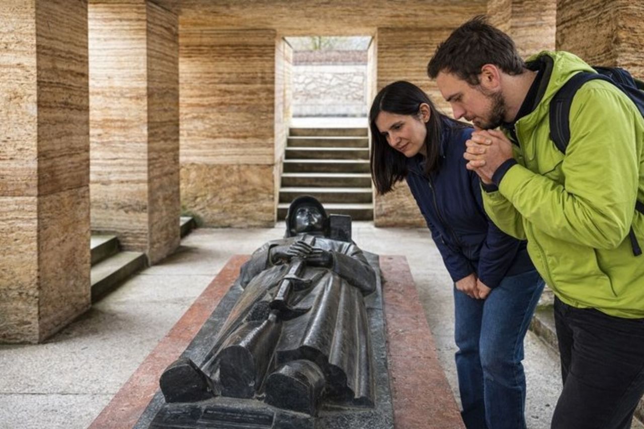 Tour a piedi di Monaco di Baviera : Esplora i principali luoghi d'interesse e le gemme nascoste — 3