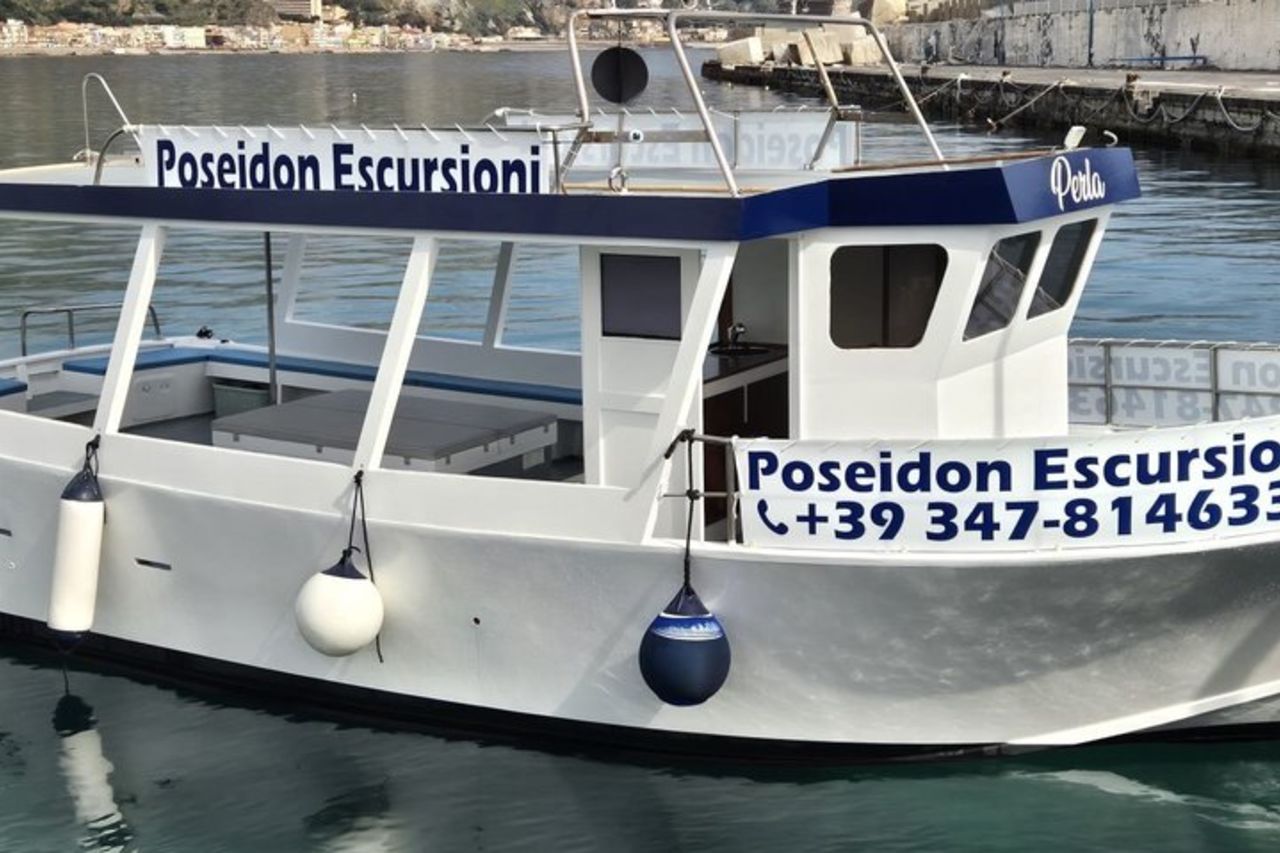 Escursioni in barca Taormina Giardini Naxos Isola bella