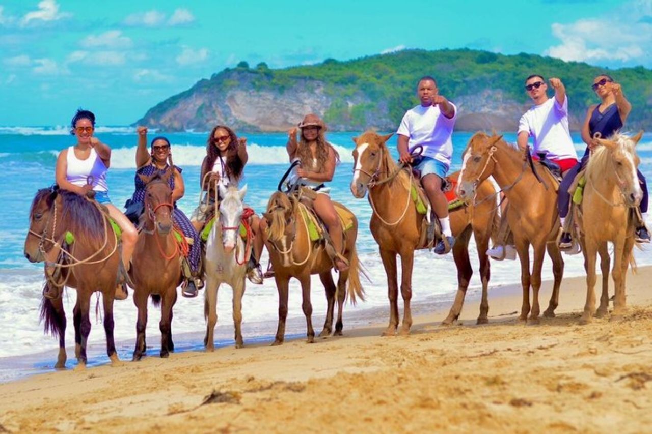 Tramonto sulla spiaggia a cavallo a Punta Cana (opzione privata) — 7