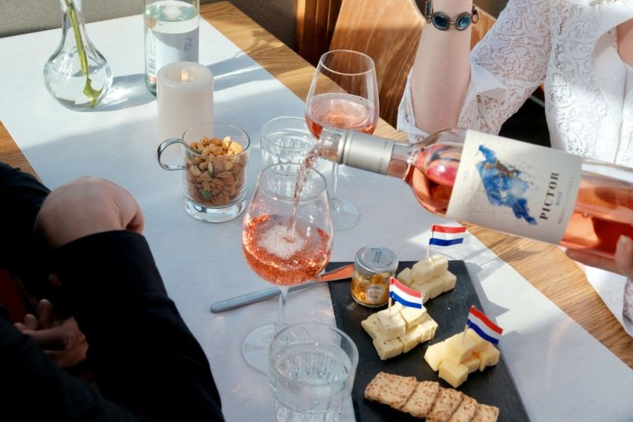 Crociera serale con vino e formaggio di Amsterdam — 4