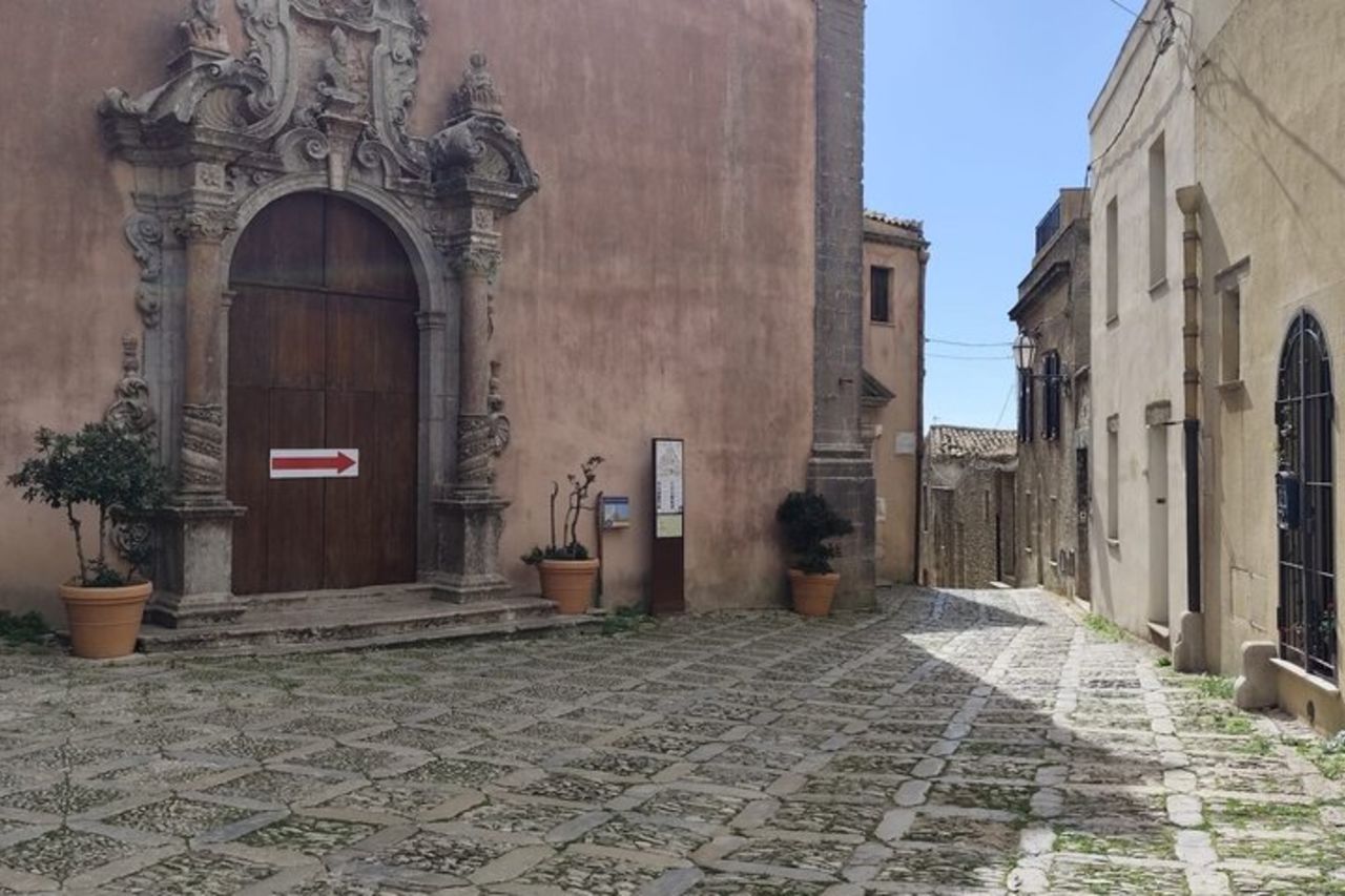 Erice Experience Tour Vista e Degustazione Gourmet — 5