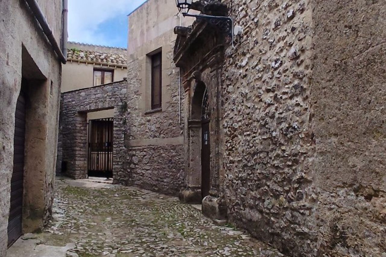 Erice Experience Tour Vista e Degustazione Gourmet — 9