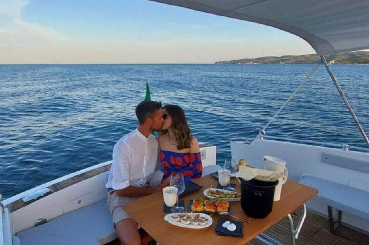 Escursione in yacht del Gargano da Vieste con aperitivo e skipper — 4