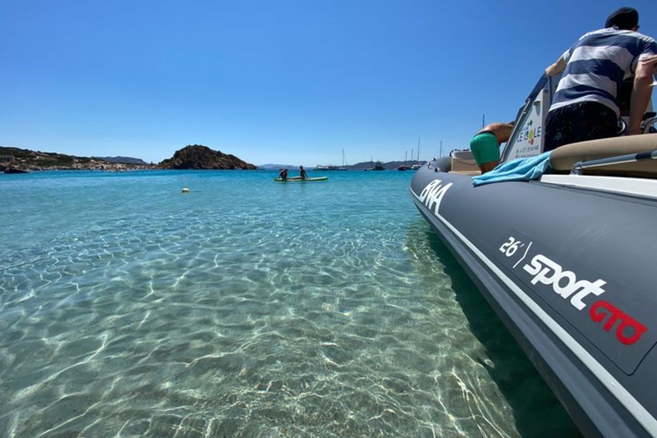 Tour barca Giornata Intera La Maddalena, Caprera, Spargi, Budelli — 8