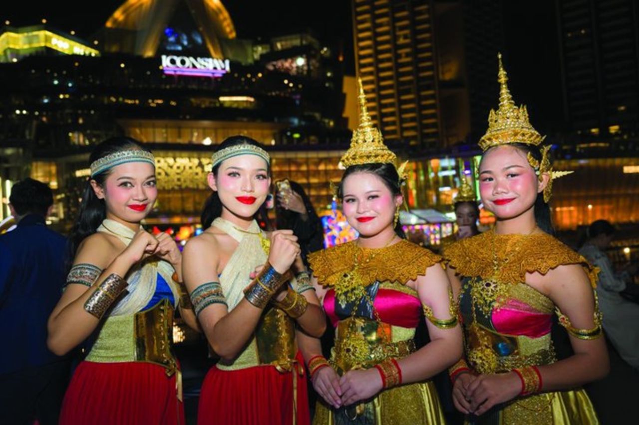 Bangkok Sawasdee Chaophraya Dinner Cruise dall'ICONSIAM — 3