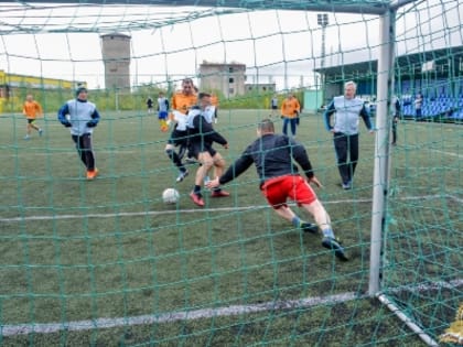 В Воркуте состоялся турнир по мини-футболу среди ветеранов