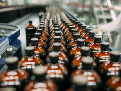 Нутрициолог рассказала о микроударах, которые газировка наносит желудку