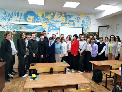 Руководители городских медучреждений встретились с учениками медицинского класса