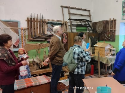 Ученые посетили литературные места с. Большелуг