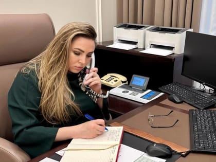 Сенатор Елена Шумилова провела личный приём граждан