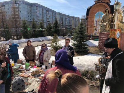 Благотворительная ярмарка по сбору средств на звонницу Свято-Стефановского кафедрального собора.