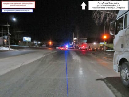 В Ухте на перекрестке улиц Западная - Интернациональная - Социалистическая - Сенюкова столкнулись Mitsubishi Lancer и Daewoo Nexia. Подробности ДТП