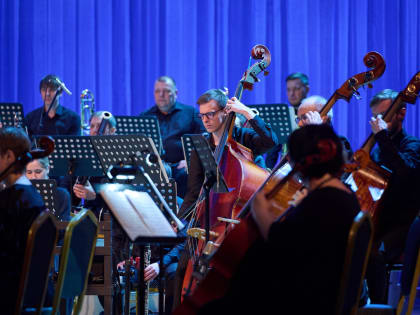 "Сыктывкарса тулыс" приглашает зрителей на посвященный юбилею С.Рахманинова концерт симфонической музыки