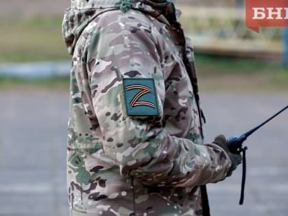 Жители Коми активно поступают на контрактную службу