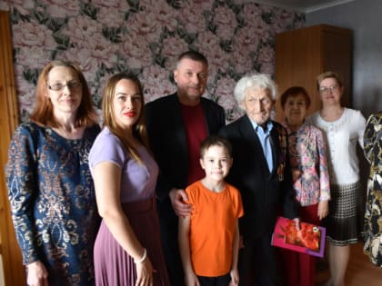 Коллектив Сыктывдинского районного суда поздравил ребят с Международным днём защиты детей