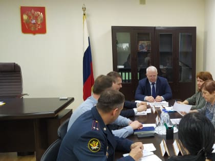 В Управлении Минюста России по Республике Коми представители территориального органа ФСИН России, Адвокатской палаты республики и омбудсмен обсудили вопросы оказания адвокатами бес