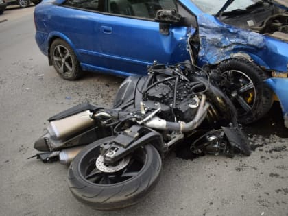 В Ухте произошло ДТП с мотоциклом, пострадавший в больнице