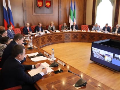 О жизни и достижениях первого Главы Республики Коми расскажут школьникам по всей республике.